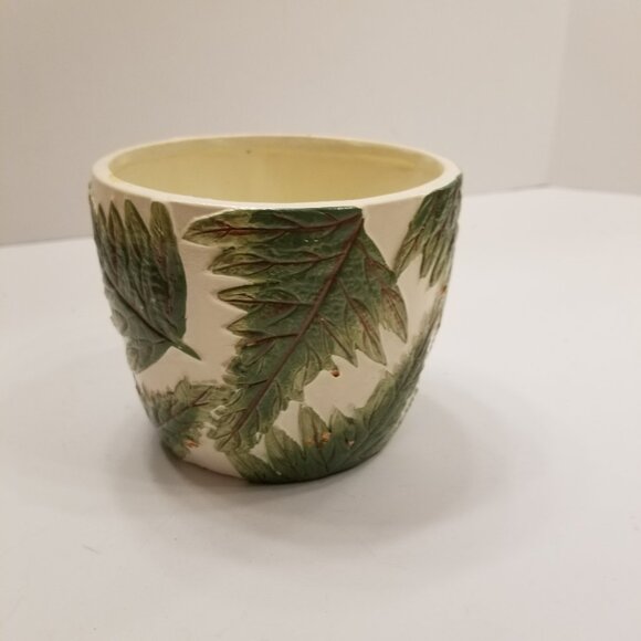 4" Ceramic Green Fern Painted Relief Planter Pacific Greenhouse - Picture 1 of 15